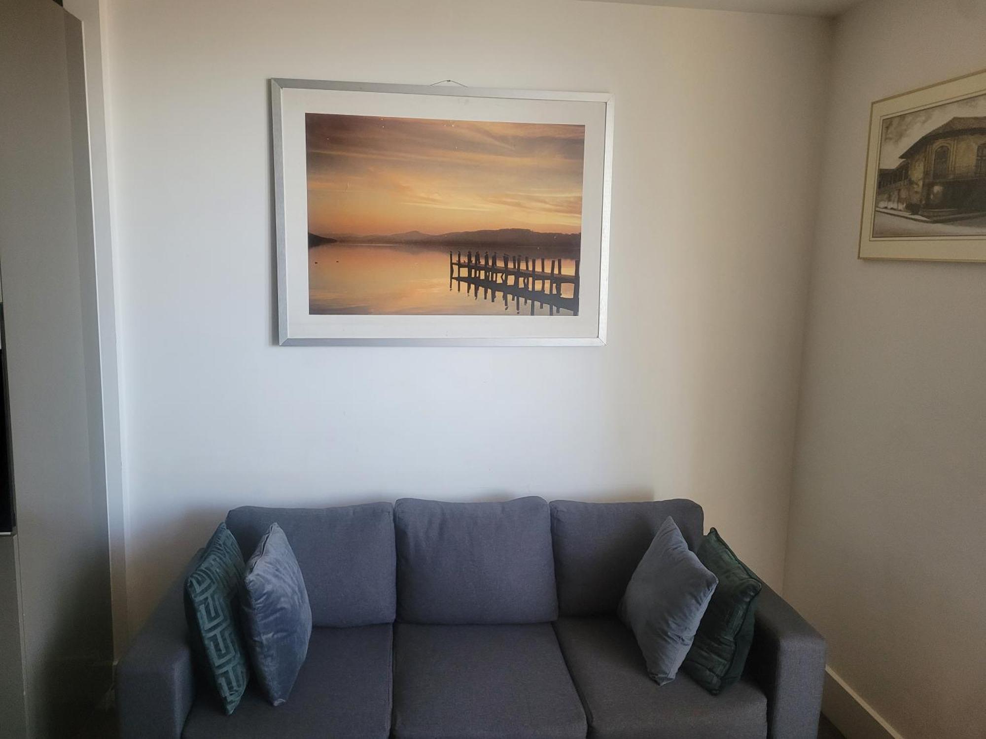 2 Bedroom 2 Bath 1 Ensuite In Roya Asenal Beautiful Views & Parking London Bagian luar foto